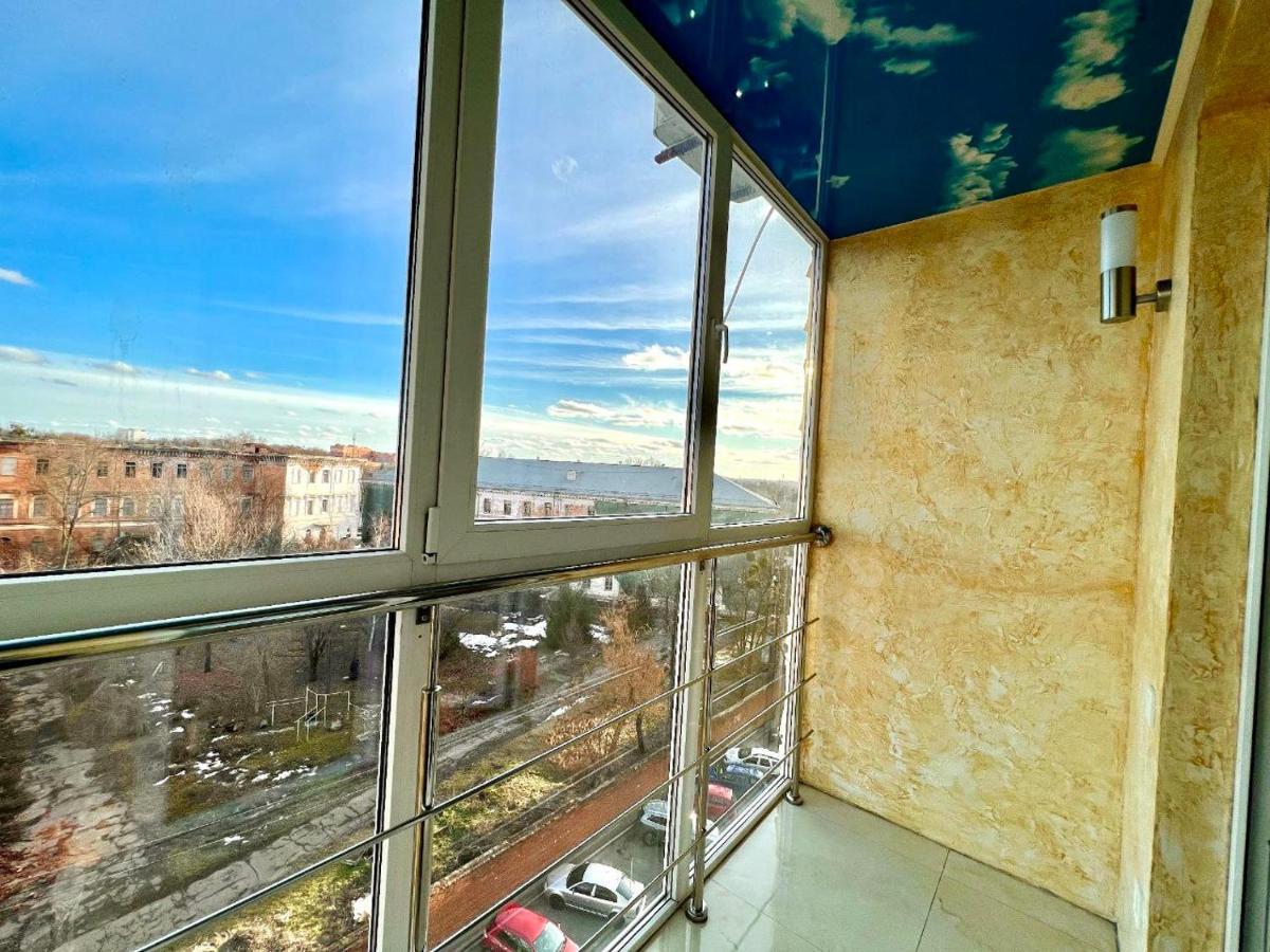 Apartpoltava Двокімнатні Апартаменти, До 6 Спальних Місць, Кутова Ванна, Корпусний Парк, Документи Для Відрядження Poltava Exterior foto